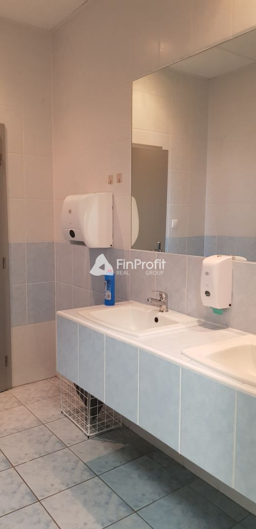 Prenajmem modernú kompletne zariadenú reštauráciu v Nitre. - 7