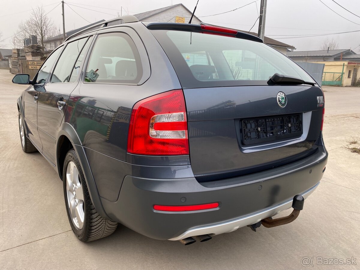 Škoda Octavia Combi 2.0 TDI 4x4 Scout - 7