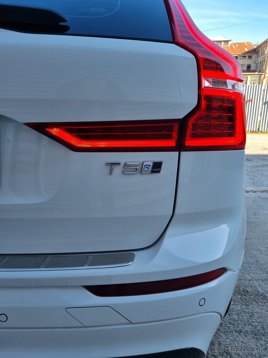 Volvo XC60 T5 R-Design AWD A/T ⭐benzín⭐ - 7