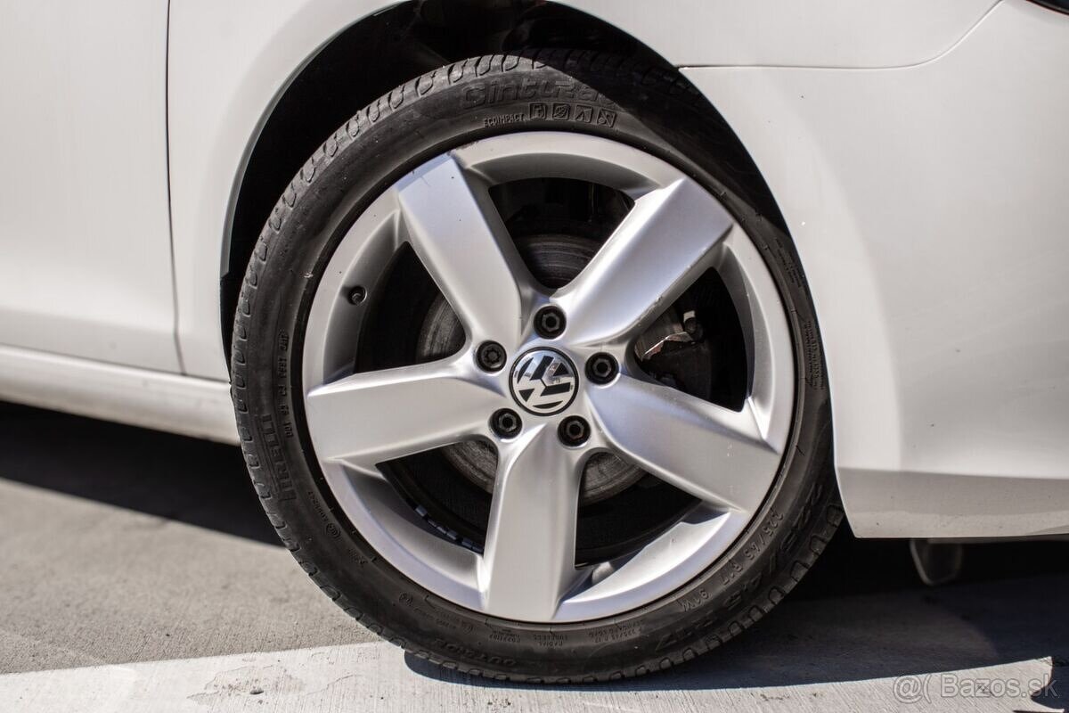 Volkswagen Golf Trendline 77kW MT/5 - 7