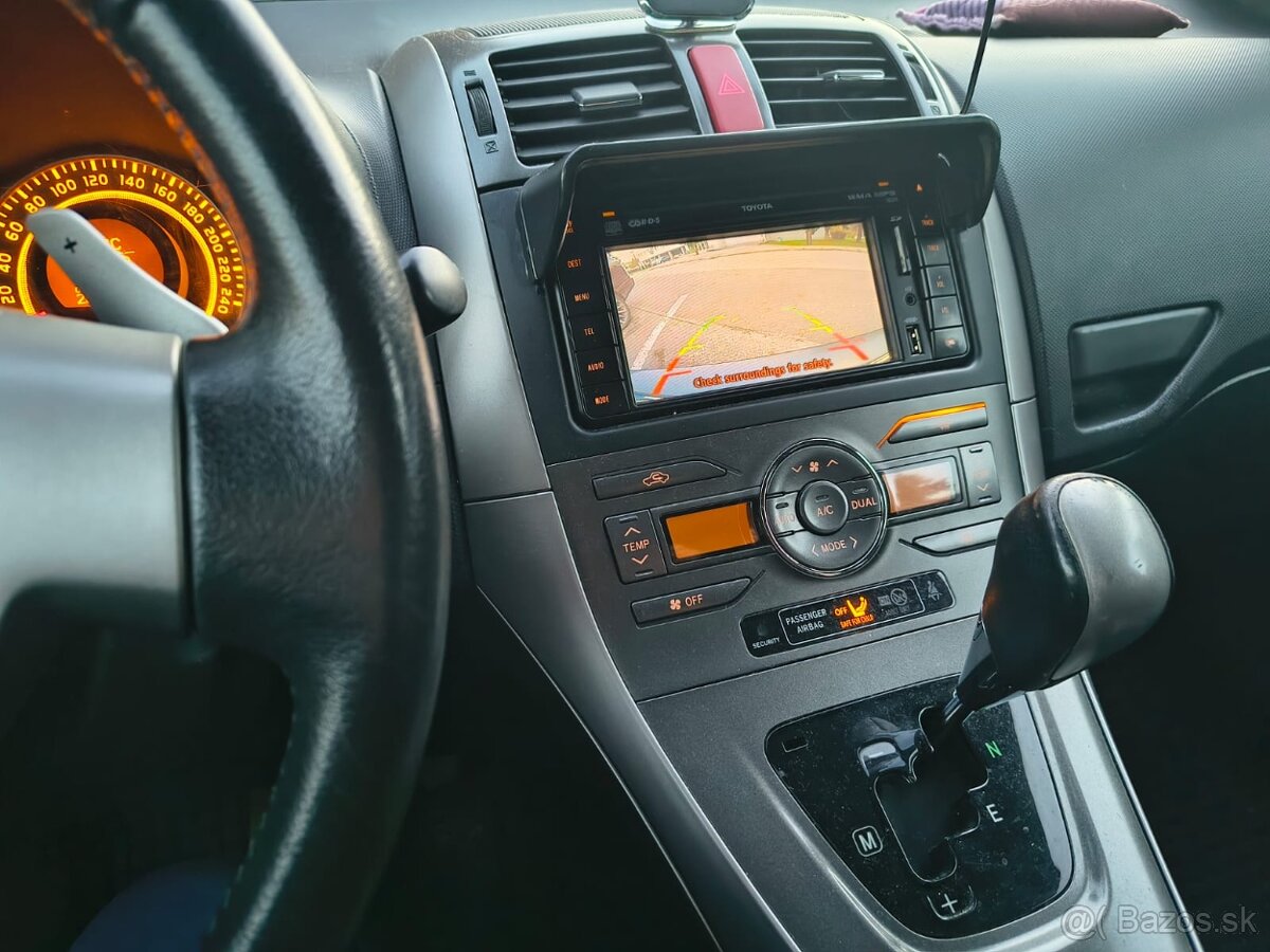 Auris 1.4 diesel automat - 7