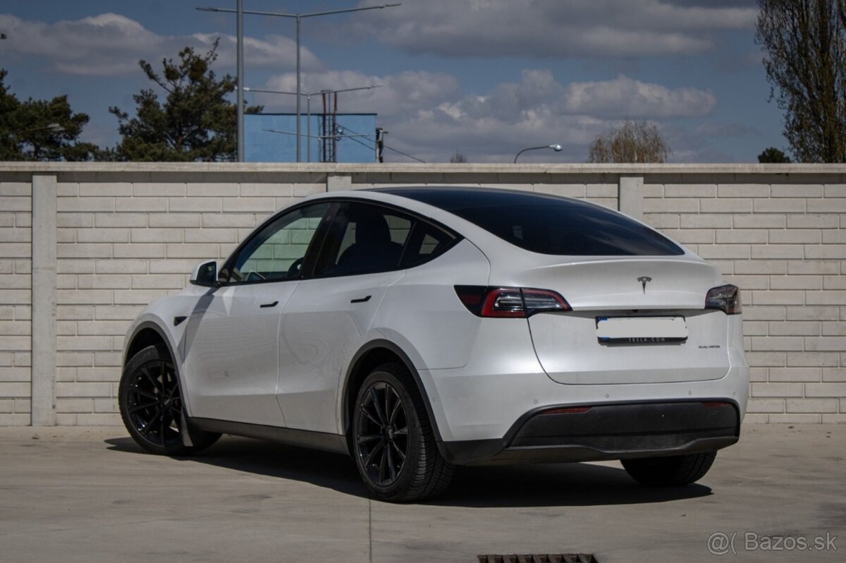 Tesla Model Y Long Range 378kW - 7