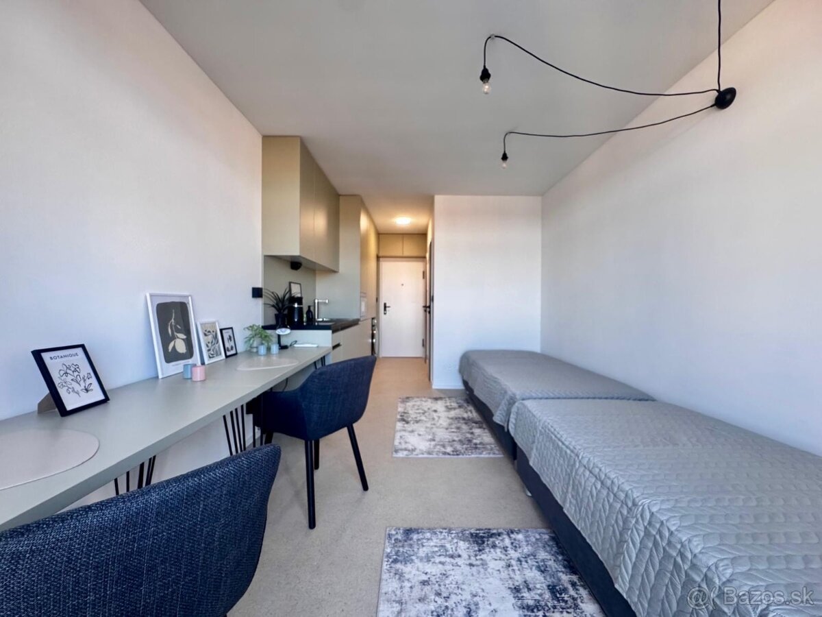 NA PRENÁJOM NOVO-ZREKONŠTRUOVANÁ GARSONKA - 7