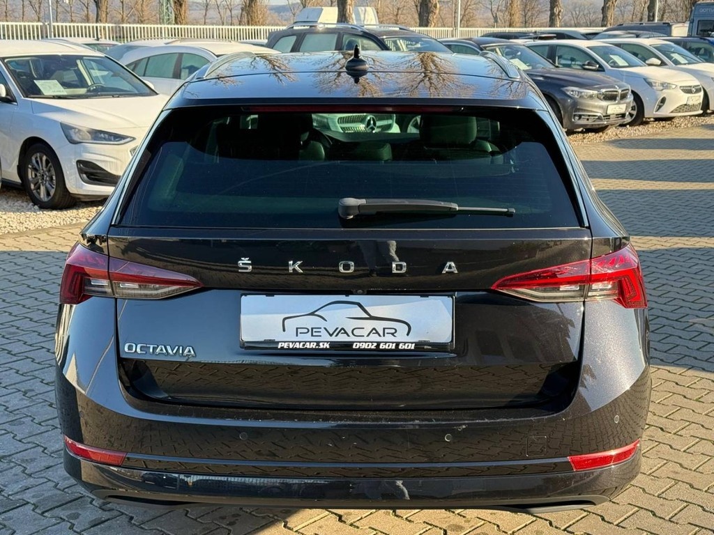 Škoda Octavia Combi 2.0 TDI SCR Style DSG - 7
