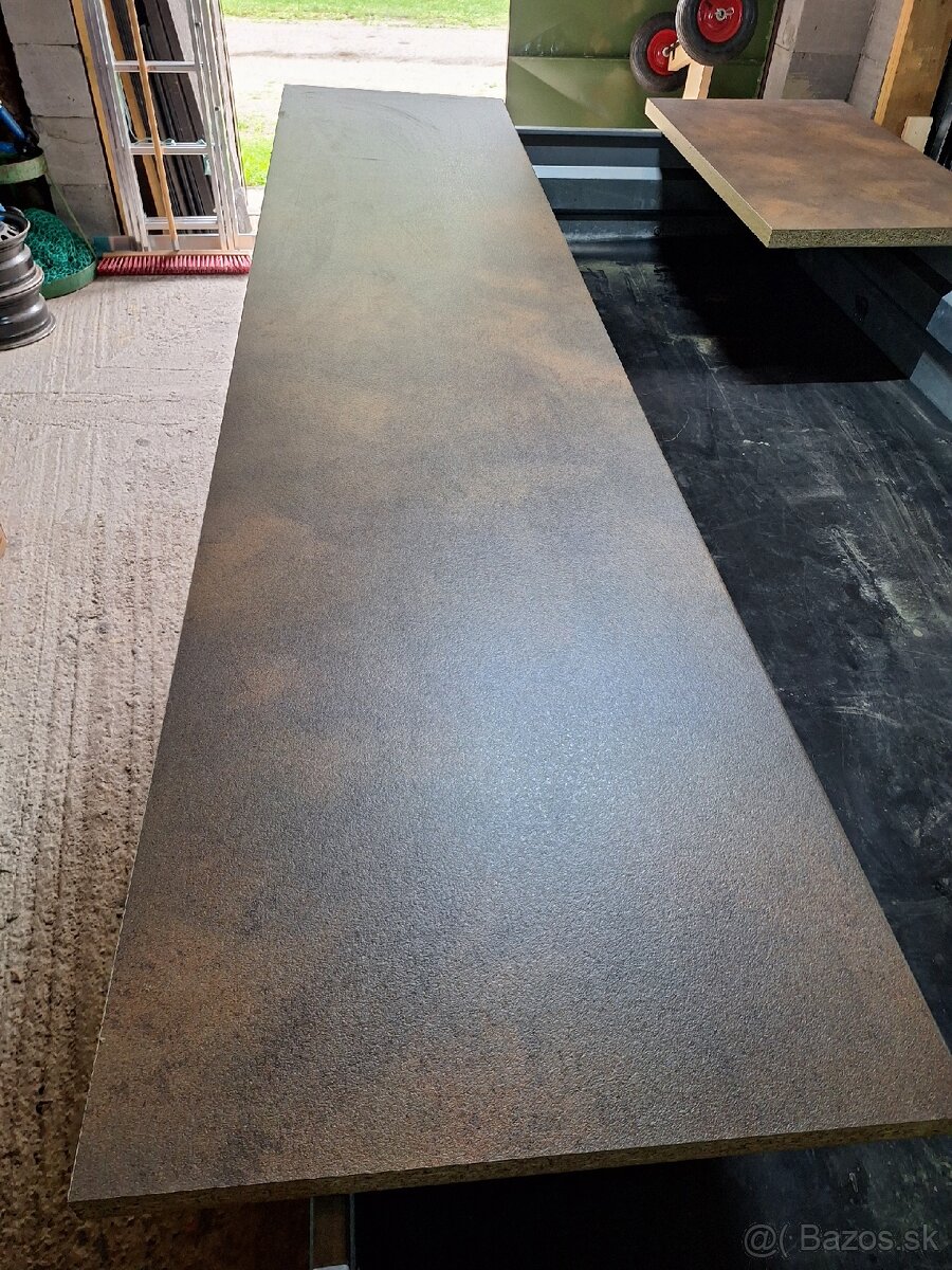 Predám pracovnú dosku na kuchynskú linku - 7