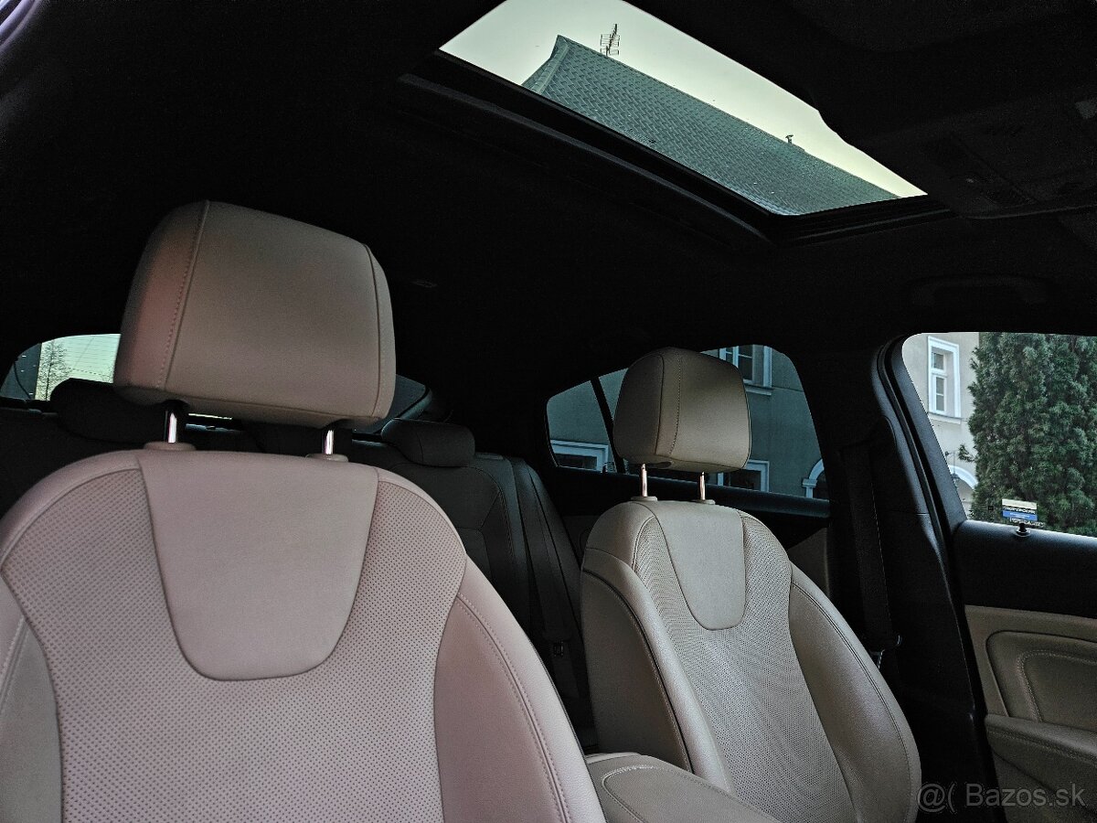 Opel insignia OPC Line 4x4 2.0 Biturbo - 7