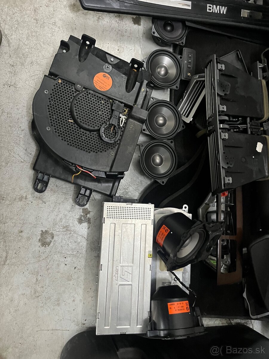 NA DIELY E65 730d LCi čierna LOGIC7 - 7