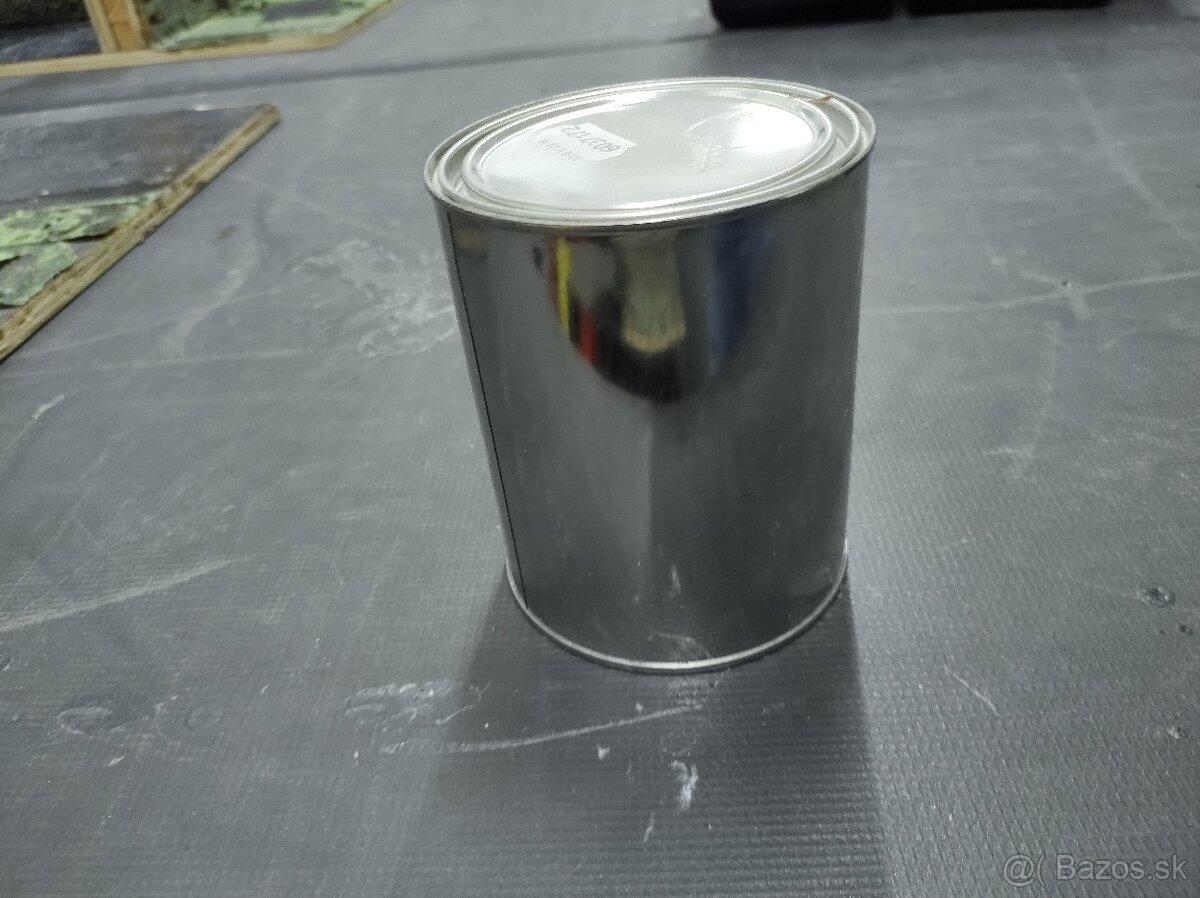 02 Celtoviny, drevený box, plechovice - 7