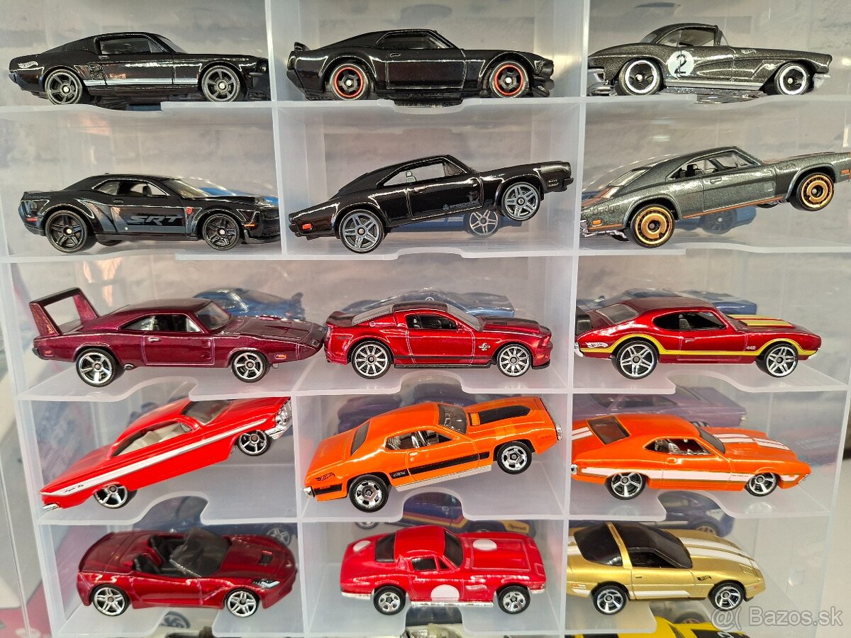 Hot wheels kufrik USA modely - 7