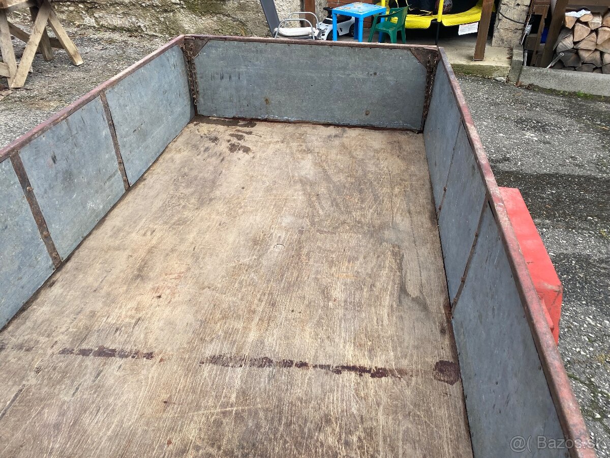 Prívesný vozík - 7