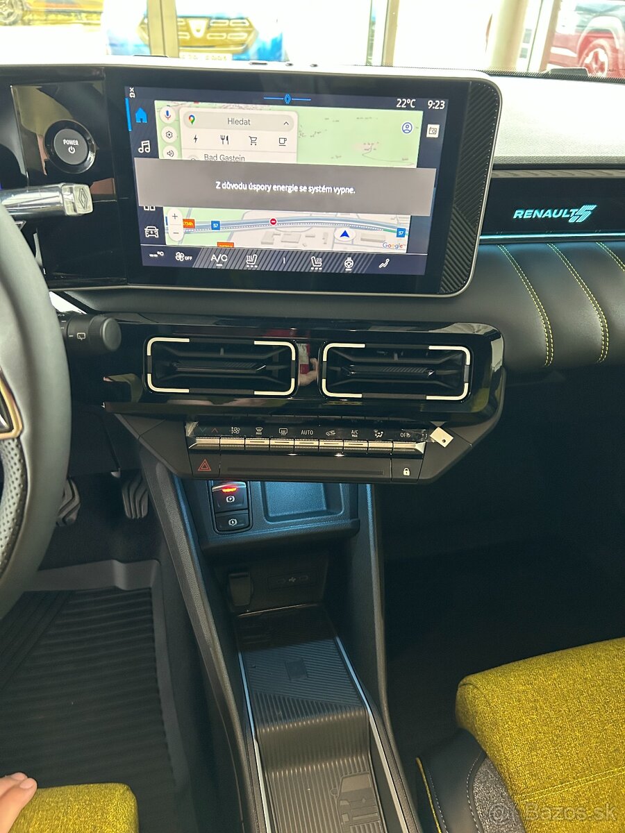 Renault R5 E-Tech elektrický Iconic Cinq 120k - NOVÉ VOZIDLO - 7