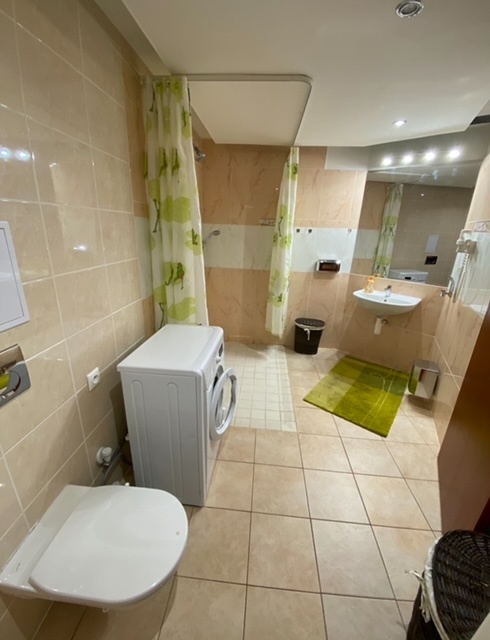 Prenájom 2izbového apartmánu Bratislava - 7