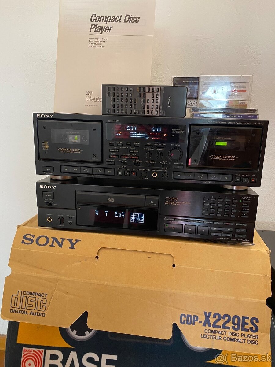 Predam 2 -kazetak a compact disc SONY ES - 7