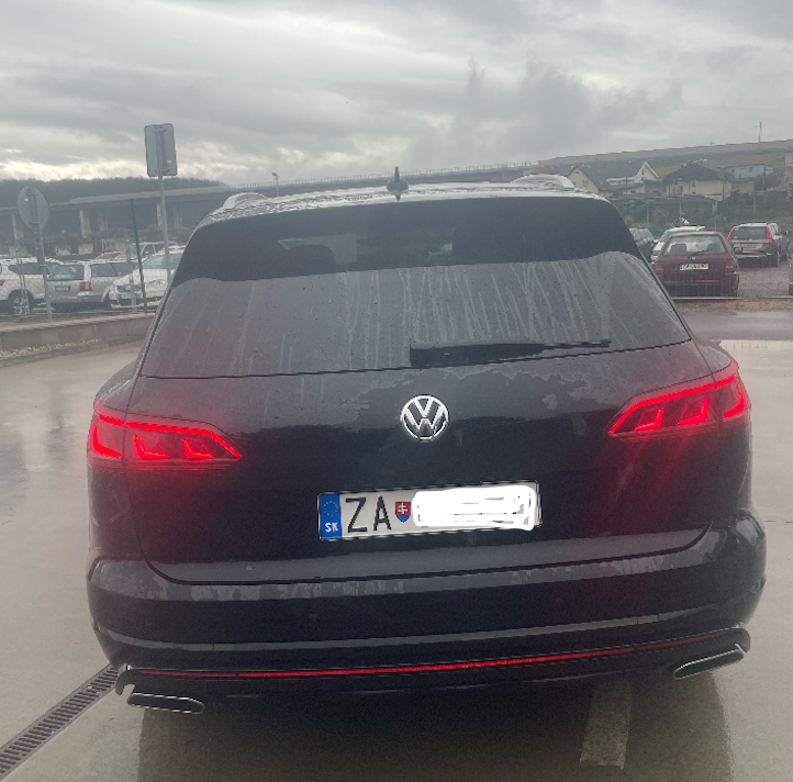 VW Touareg 4x4,Webasto,kamera,nočné videnie,asistenty - 7