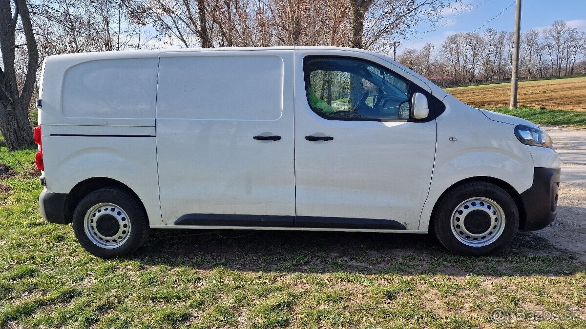 Citroen Jumpy 2.0HDi L2r.v.2017 90kw.ŤAŽNÉ na 2500kg191045km - 7