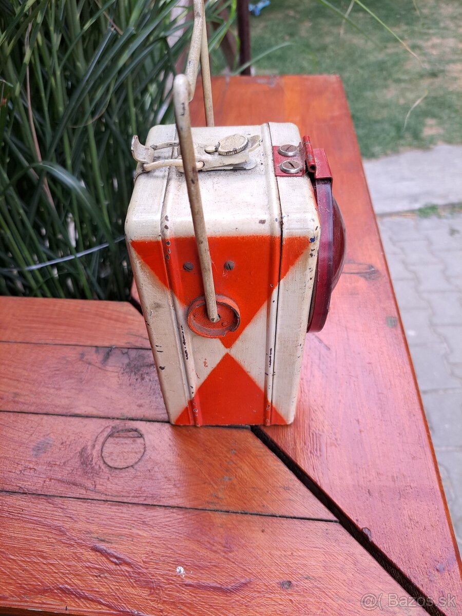 ŽELEZNIČIARSKA Lampa. - 7