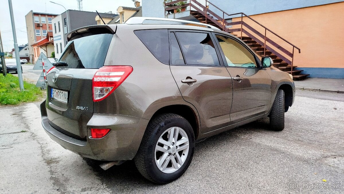 Toyota RAV4 2.0l Valvematic Lux ✅4x4✅ - 7
