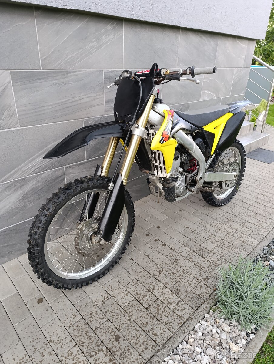Suzuki RMZ 250 - 7