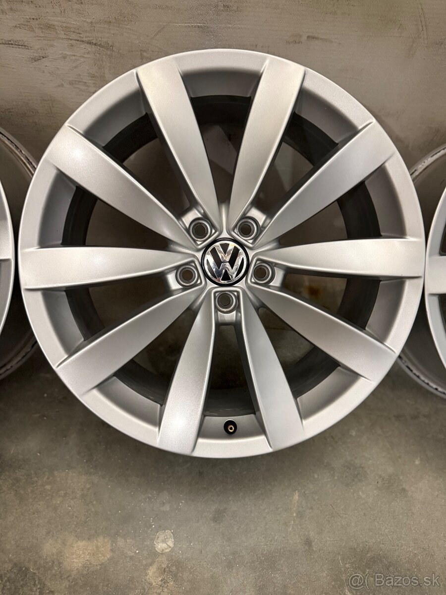 Hliníkové disky 5x112 R19 VW Lugano / VW Chennai - 7