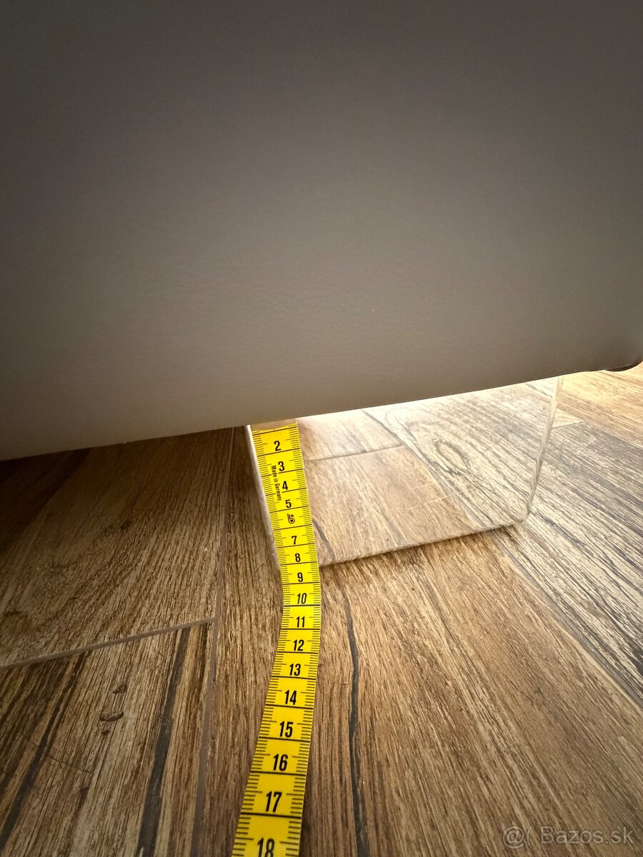 Manželská posteľ - 7