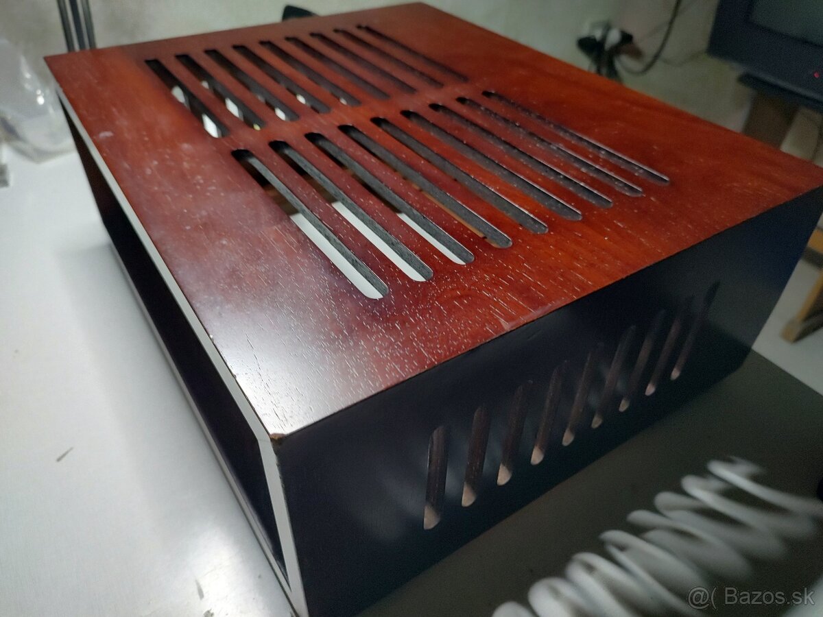 Drevený kryt na Accuphase P-300X - 7