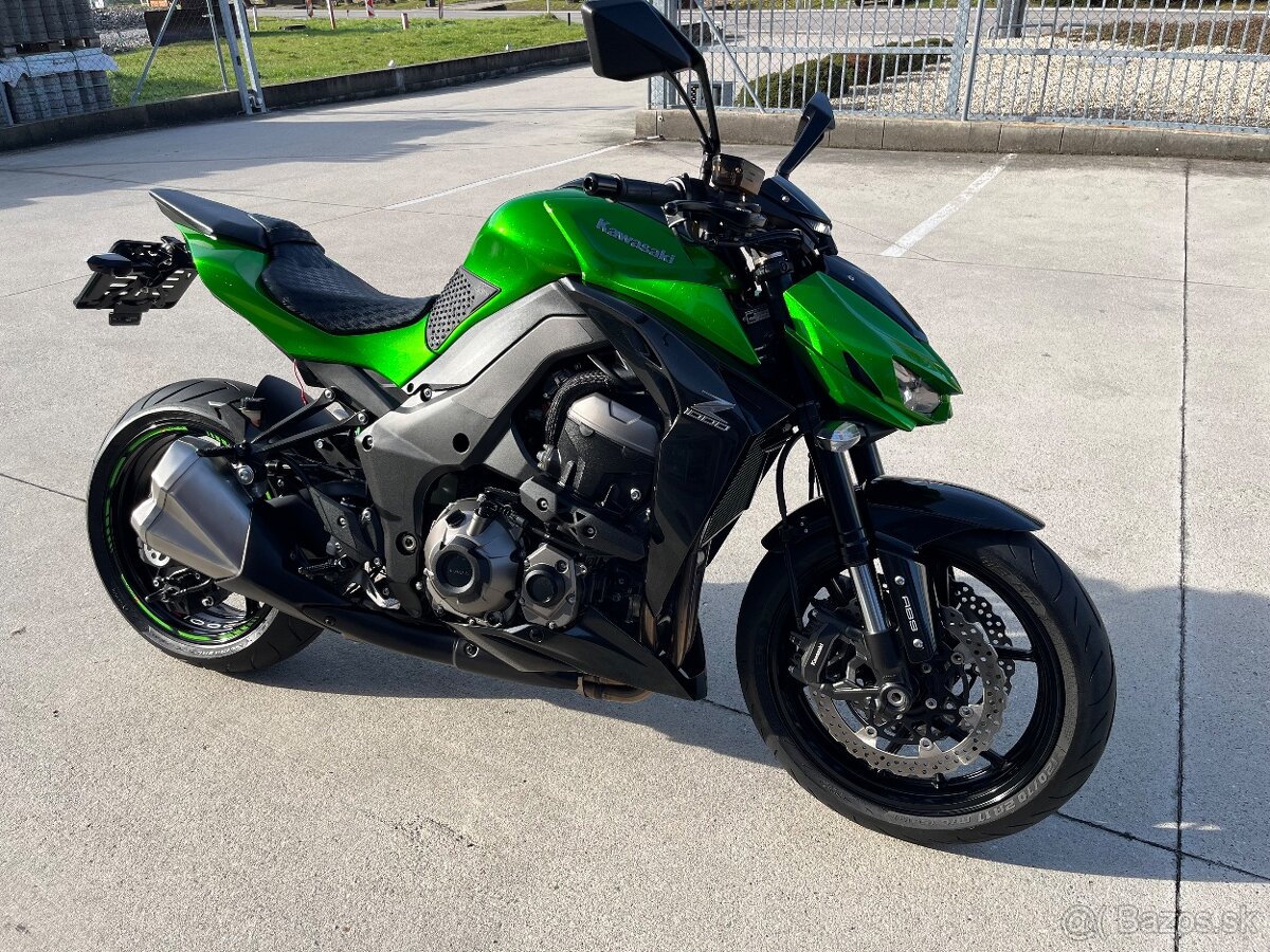 Kawasaki Z1000 - 7
