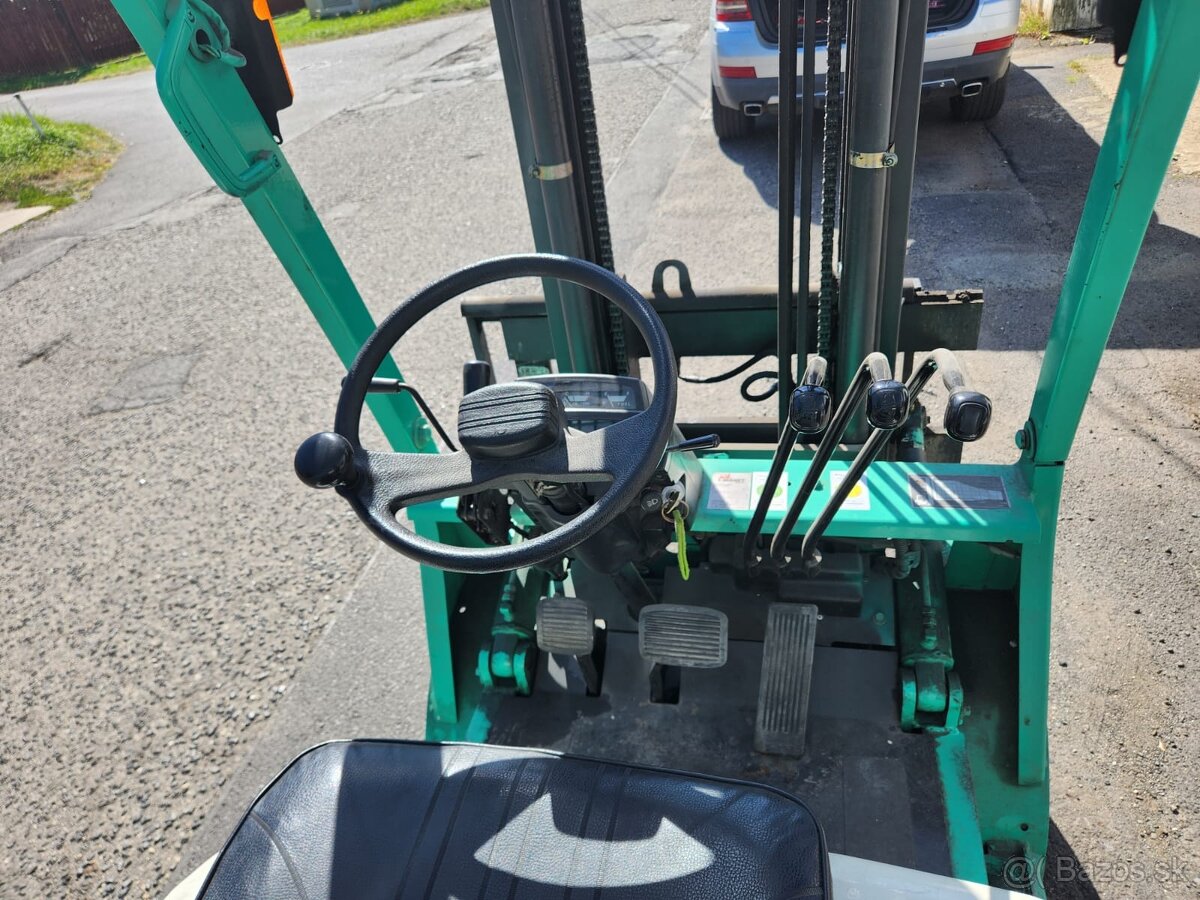 VZV Mitsubishi FD15 plynový, 1350kg, 3.7m, boční posuv - 7