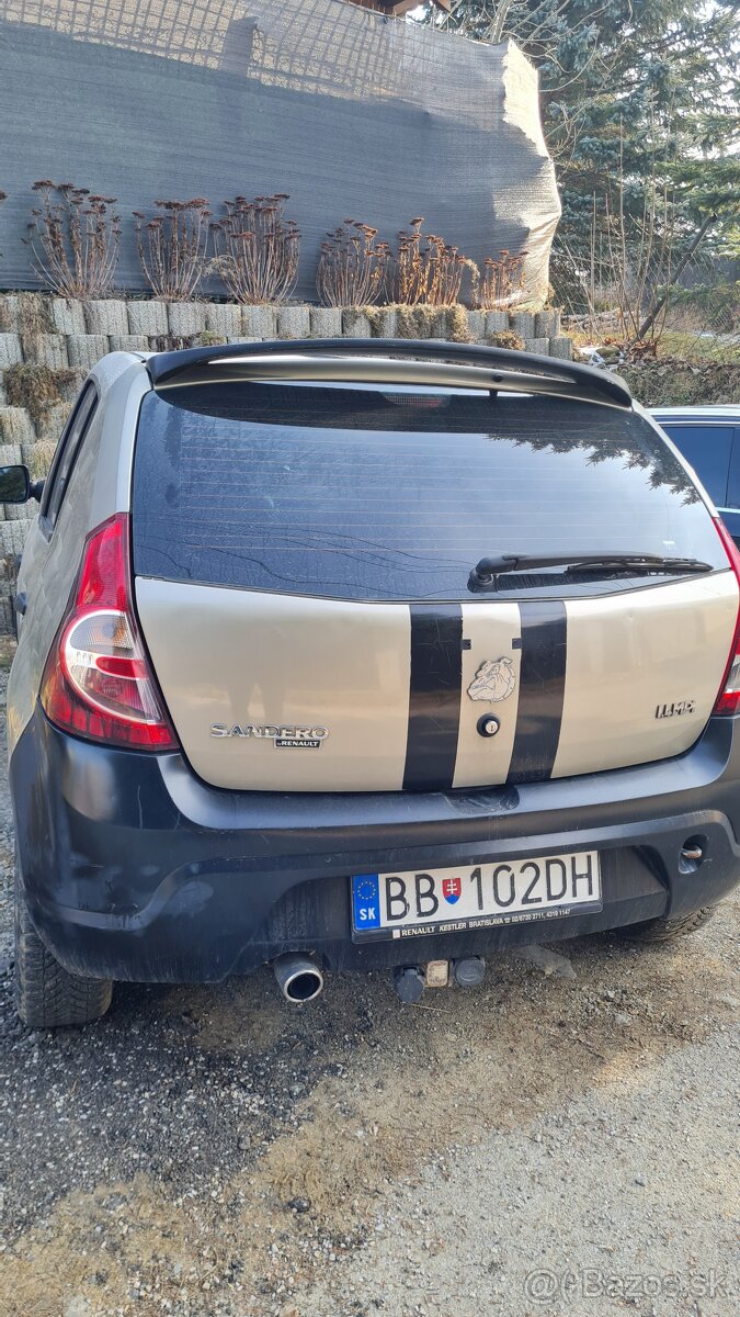 Dacia sandero 2009 - 7