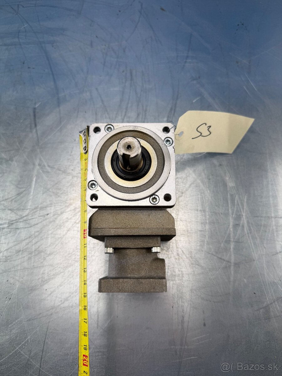 Predam planetovu prevodovku k servomotoru 1:3 - 7