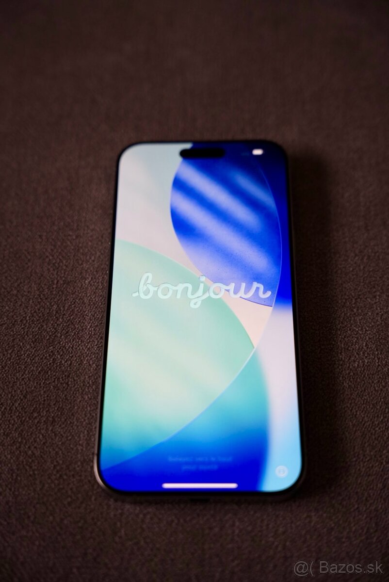 Predám iPhone 16 Pro Max 256GB White Titanium - 7