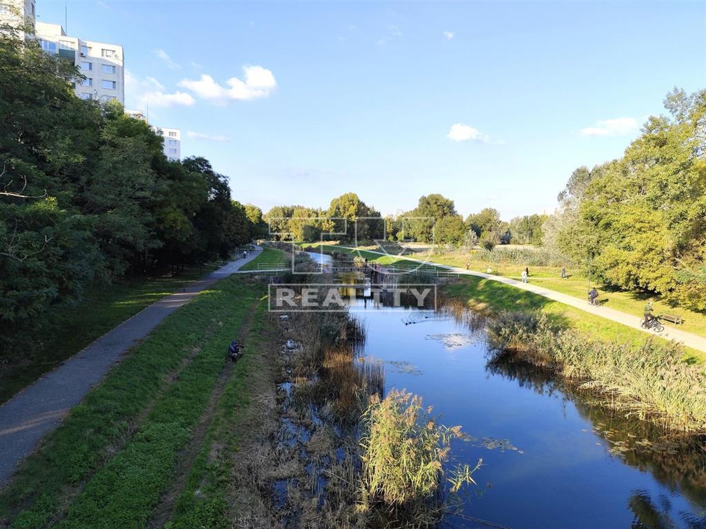 Predaj precízne zrekonštruovaného 2-izbového bytu v... - 7