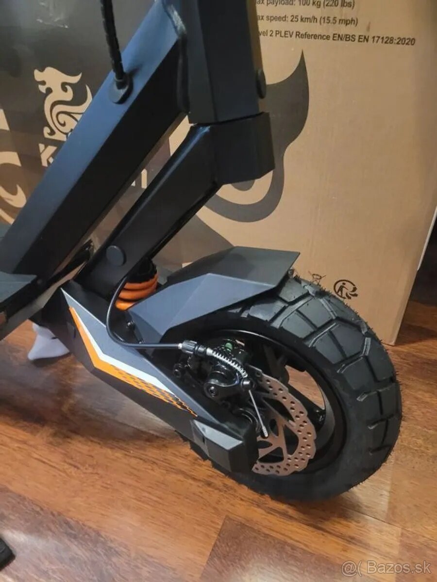 Kukirin T3 2025 - ZARUKA - 0 Kilometrov - 7