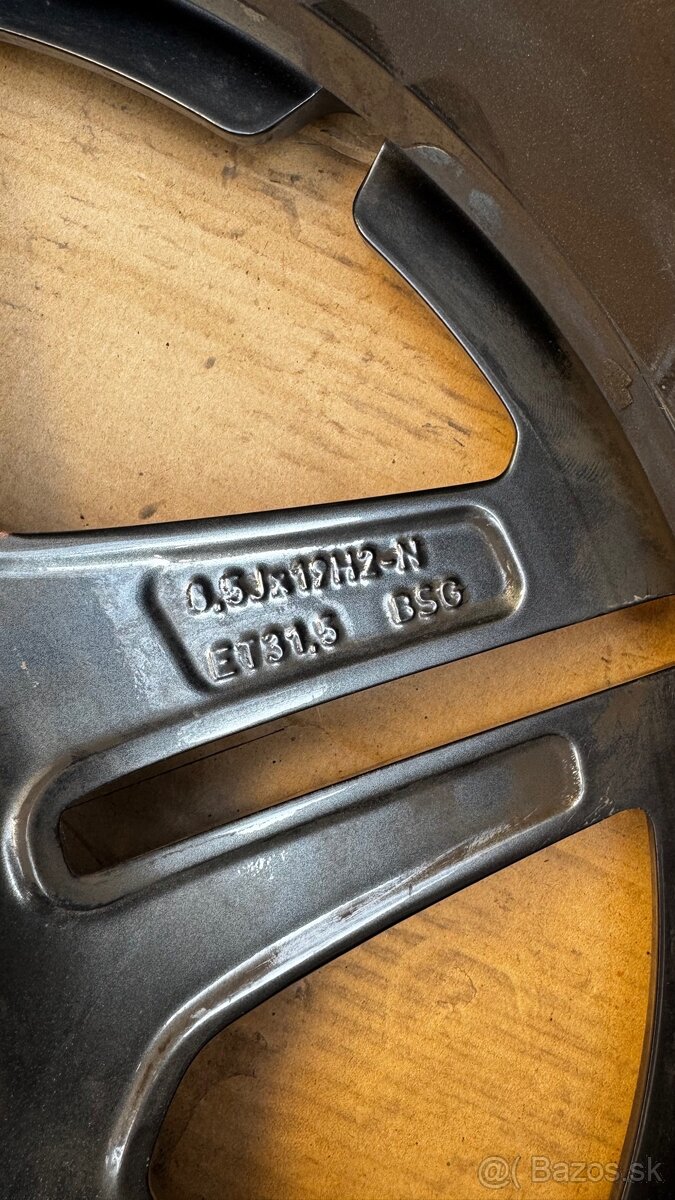 Elektróny Mercedes AMG 19" - 7