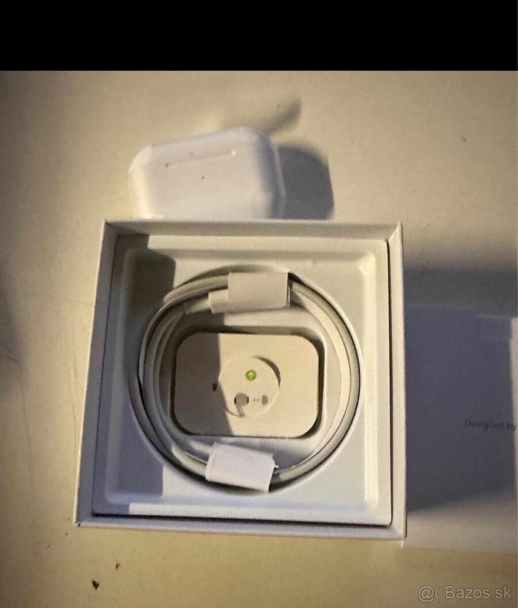 Apple AirPods Pro - 7