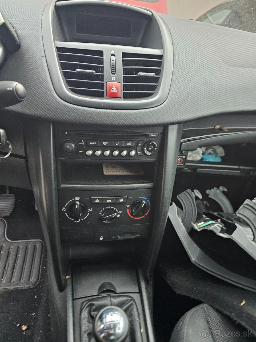 Peugeot 207 1.4hdi - 7