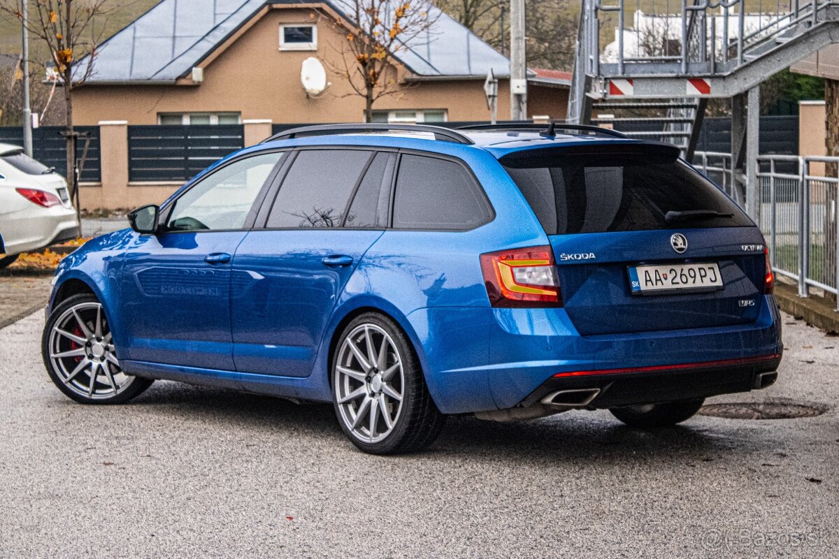 Škoda Octavia Combi 2.0 TDI DPF RS DSG - 7