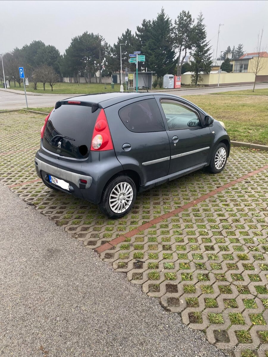 Peugeot 107 - 7