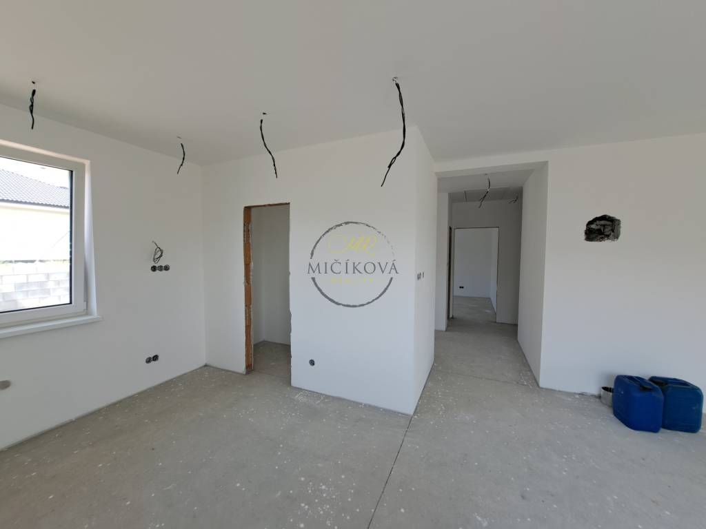 Predáme 4-izb. novostavbu bungalovu, 162 m2, Zbehy, okr. Nit - 7