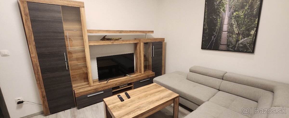 Ponúkame na prenájom 2 izb.byt v centre mesta. - 7