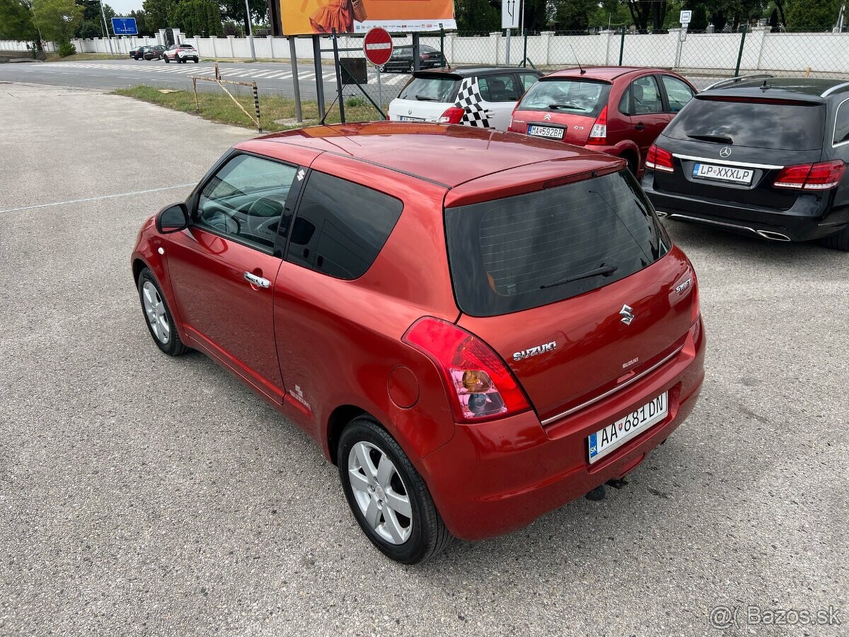 Suzuki Swift 1.5 benzín, 74kW, MT/5, rok:04.2010. - 7