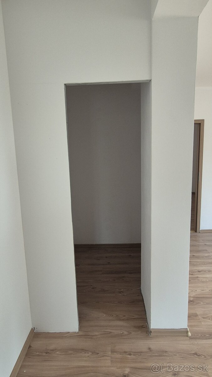 3 - izbový byt v strediskovej obci KURIMA - 7