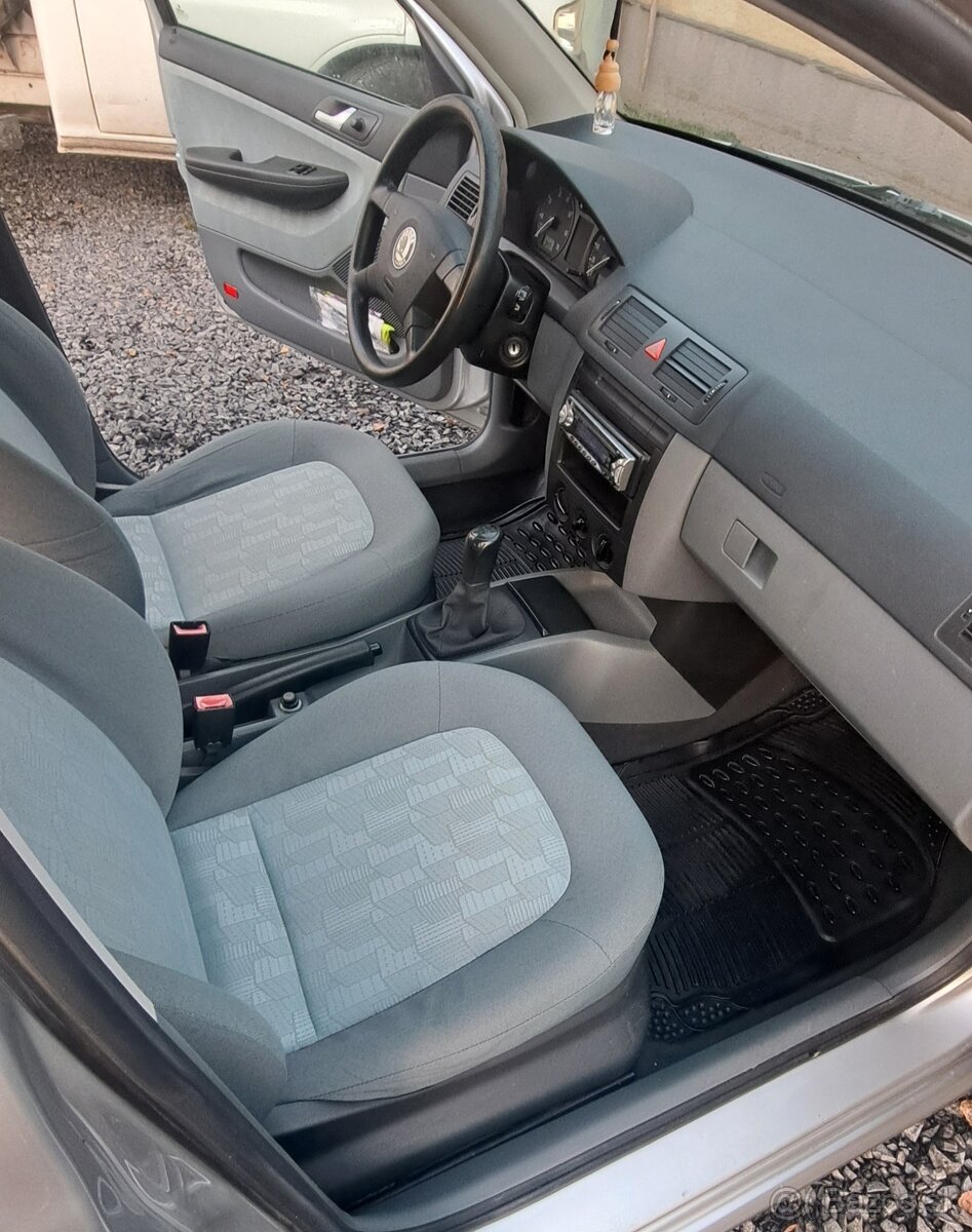 Skoda fabia 1.4 mpi - 7