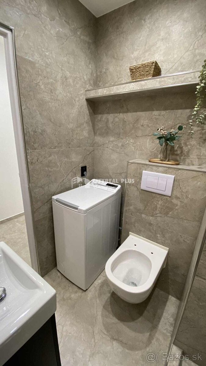 Prenájom luxusný 1-izbový byt balkón Podzámska Nové Zámky - 7