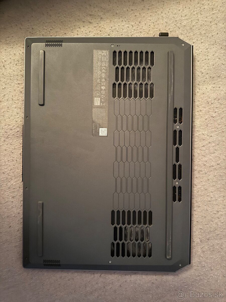 Lenovo Loq - Herný notebook RTX 4060 - 7