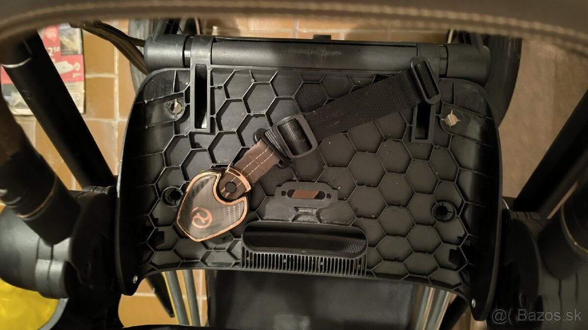 Kočík Cybex priam 2019 rozpredám - 7