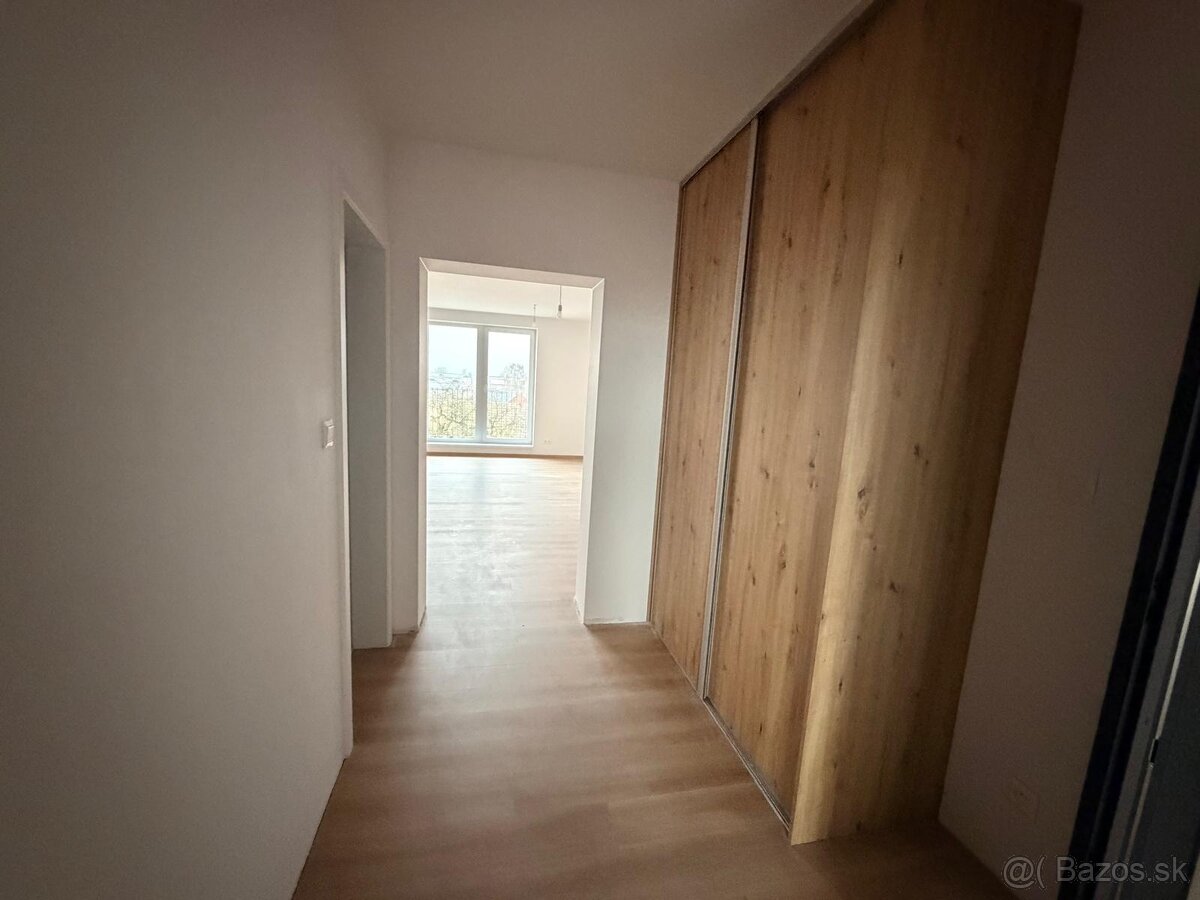 Prenájom - 7