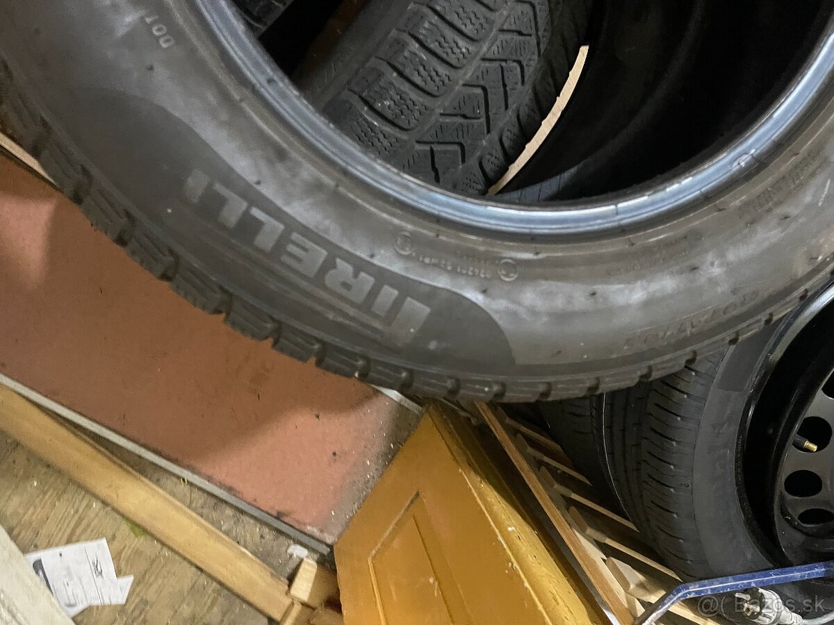 zimne pneumatky 215/60r16 - 7