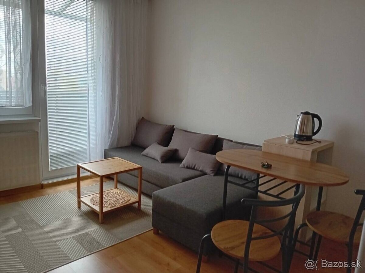 Prenajom - 7
