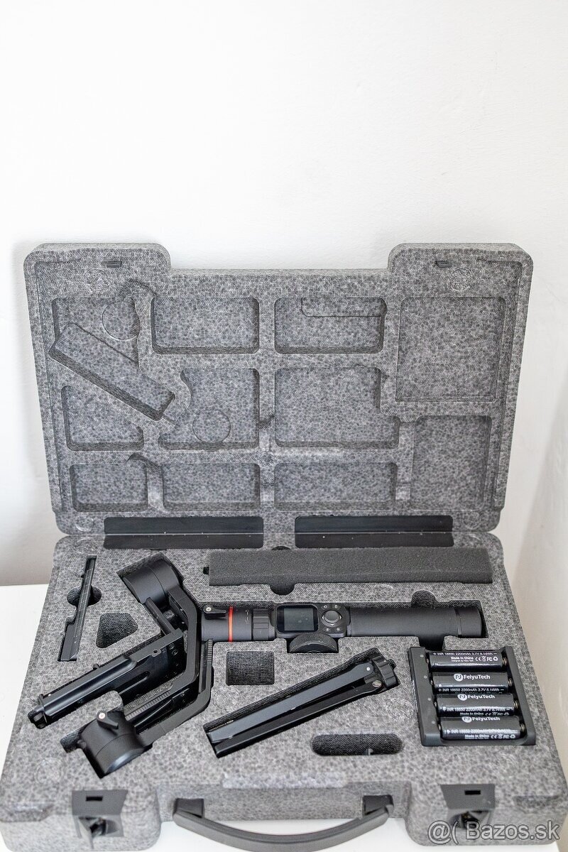 Feiyu Tech AK2000 kamerový stabilizátor - 7