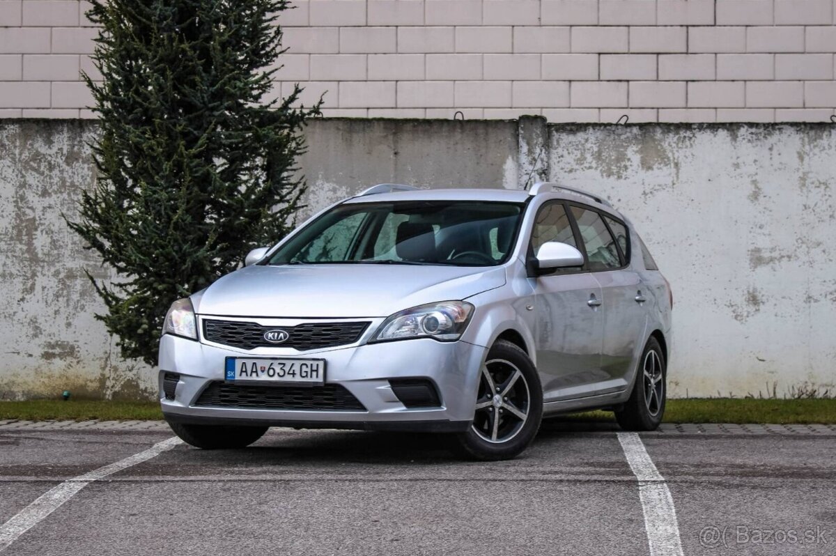 Kia Cee´d SW 1.4 CVVT 16V LX - 7